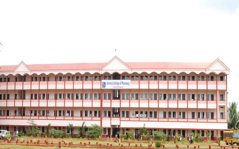 Srinivas College of Pharmacy Valachil Mangalore Campus photo 1